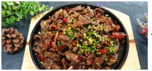 铁板牛肉的做法视频,香辣诱人,家常美味制作指南
